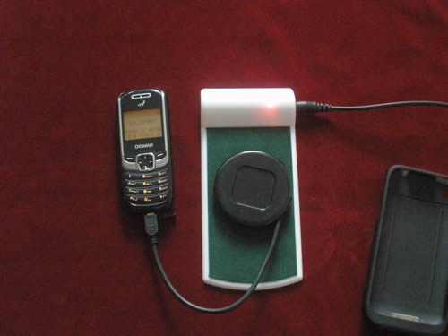 iphone手机无线充电器_接线图分享 iPhone手机无线充电器 - 芯科泰,手机无线充电器,无线充电电池,贴片无线充电IC,薄片式无线充电器,卡片无线充电器,远距离手机无线充电器,无线充电模块,无线充电器开发,微型电源,动画风扇,高效无线充电器,电子公司,深圳,新奇,高新,IC,感应,模块,奇特,人体感应IC,KT,电路图,技术资料,无线充电,无线供电,感应充电模块,薄片式,手机,无线,模块,充电,高效,磁共振无线充电,电话遥控器,贴片无线充电,超效无线充电模块
